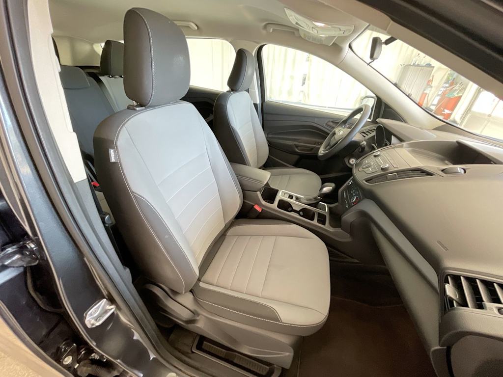 Thumbnail: 2019 Ford Escape - 10