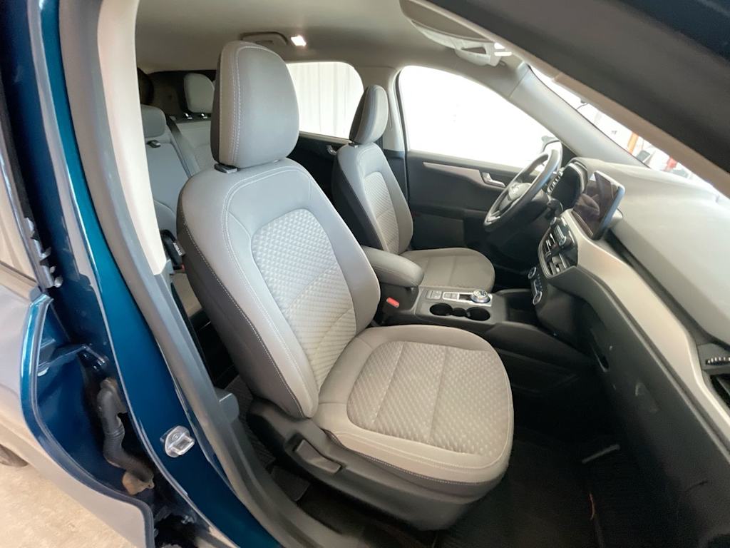 Thumbnail: 2020 Ford Escape - 10