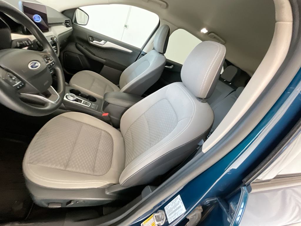 Thumbnail: 2020 Ford Escape - 9