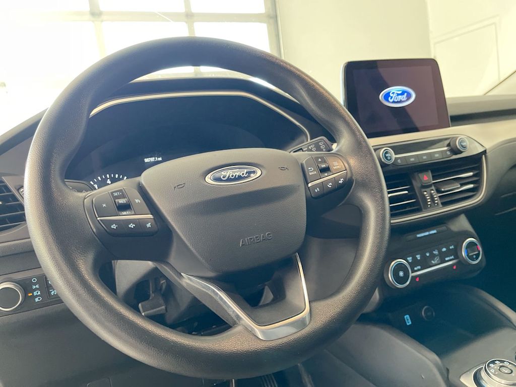 Thumbnail: 2020 Ford Escape - 2