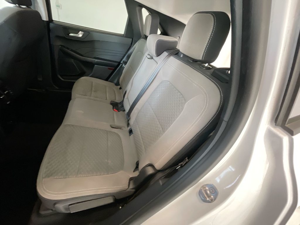 2021 Ford Escape SE 12