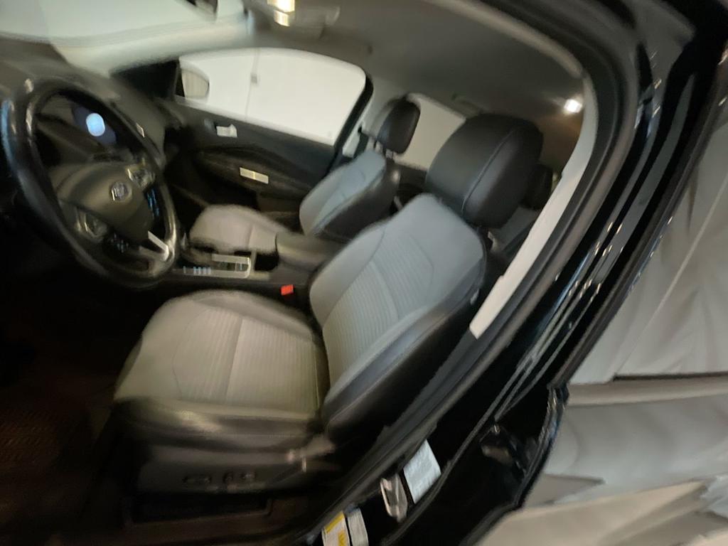 Thumbnail: 2017 Ford Escape - 7