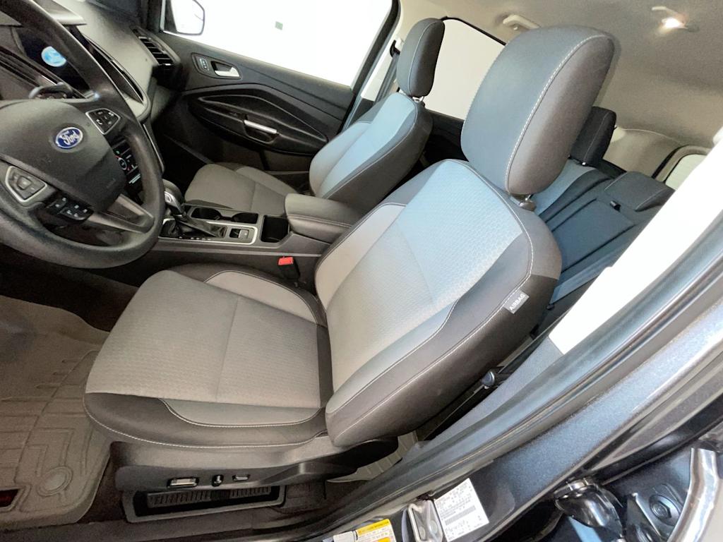 Thumbnail: 2019 Ford Escape - 9