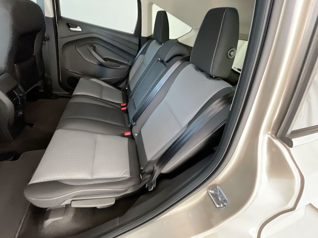 Thumbnail: 2017 Ford Escape - 11