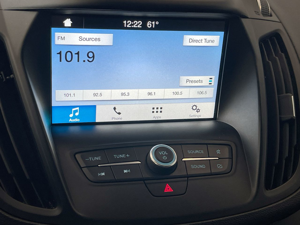 Thumbnail: 2019 Ford Escape - 12