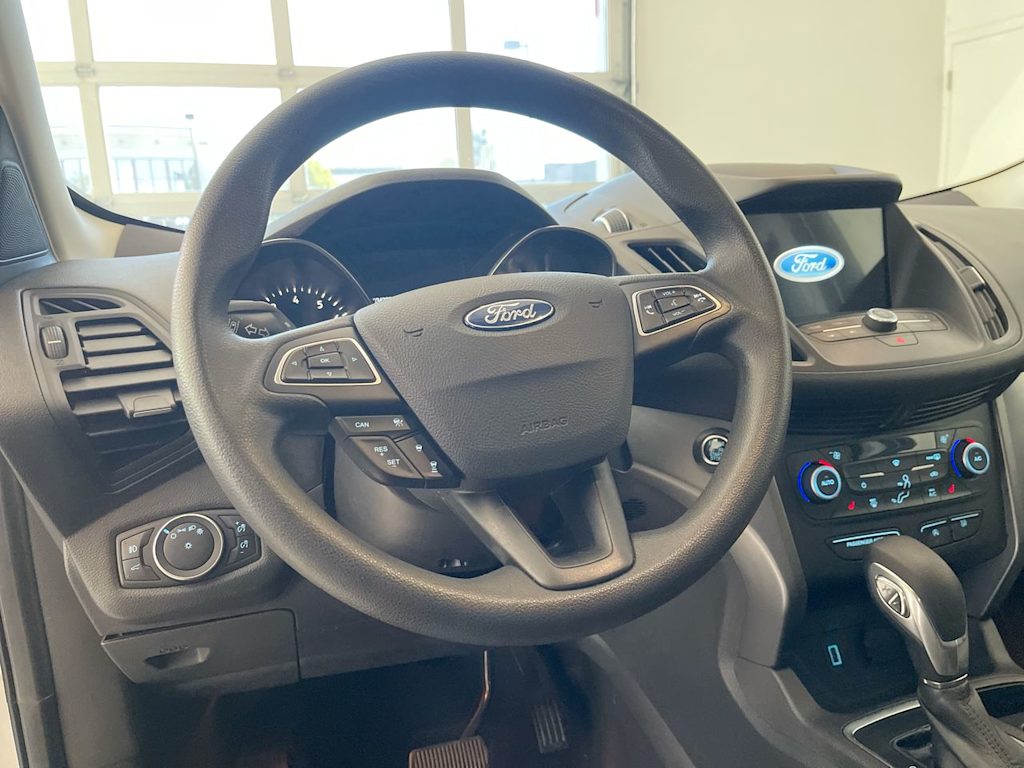 Thumbnail: 2019 Ford Escape - 2