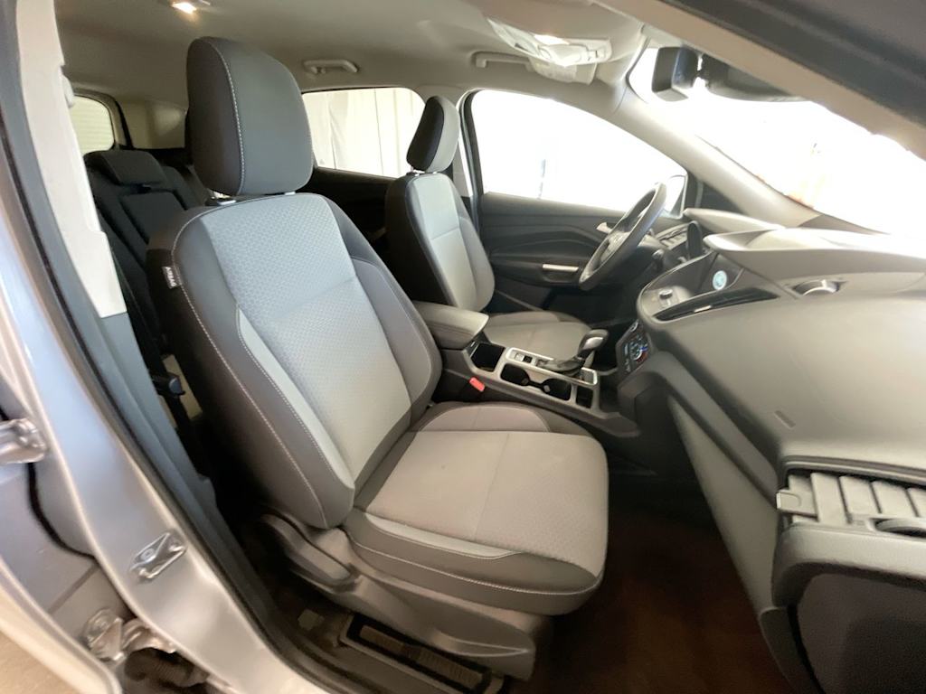 Thumbnail: 2019 Ford Escape - 10