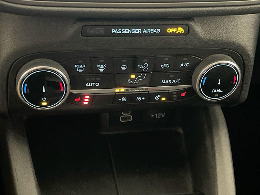 Thumbnail: 2024 Ford Escape - 26