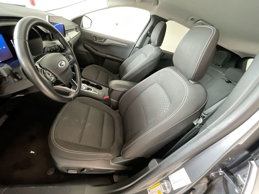 Thumbnail: 2024 Ford Escape - 9