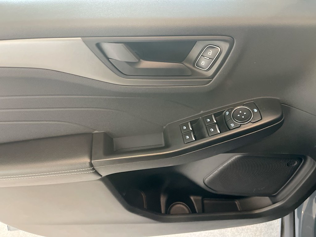 Thumbnail: 2025 Ford Escape - 22