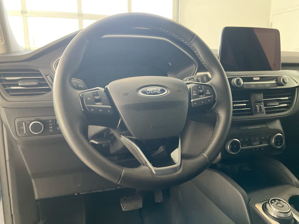 Thumbnail: 2023 Ford Escape - 2
