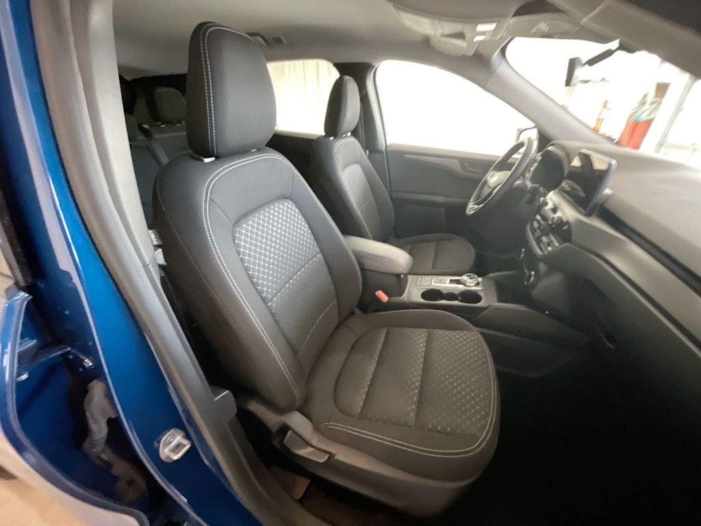 Thumbnail: 2023 Ford Escape - 11