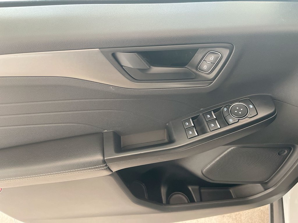 Thumbnail: 2025 Ford Escape - 22