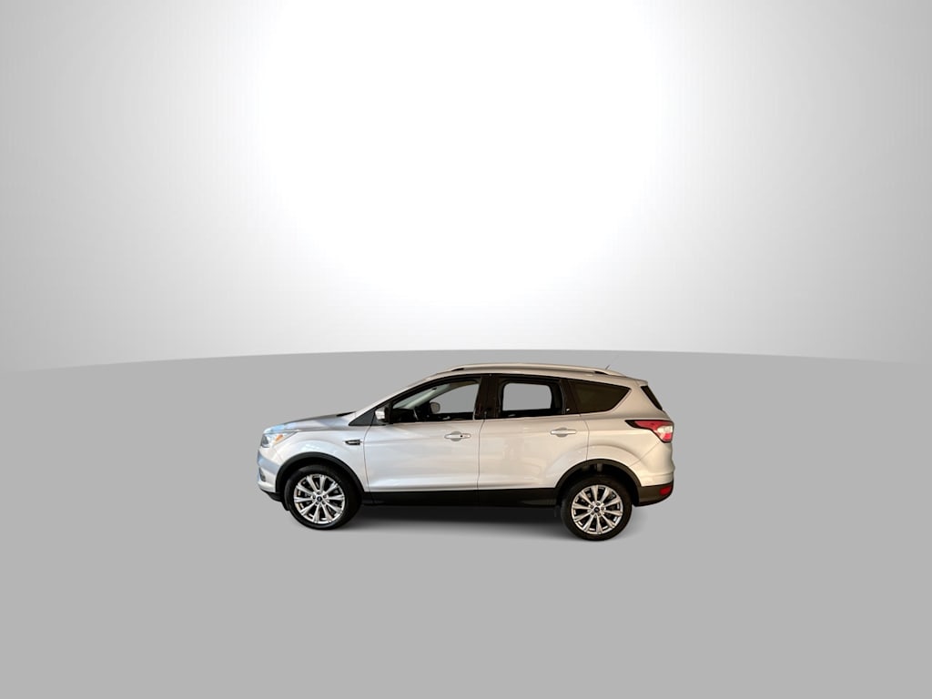 Thumbnail: 2017 Ford Escape - 18