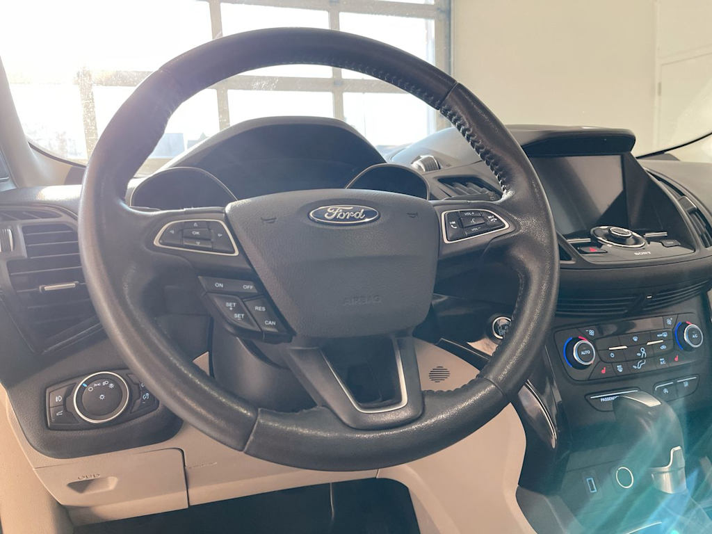 Thumbnail: 2017 Ford Escape - 2