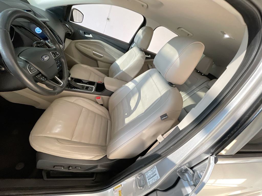 Thumbnail: 2017 Ford Escape - 8