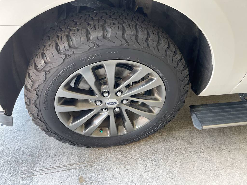 Thumbnail: 2020 Ford Expedition MAX - 6