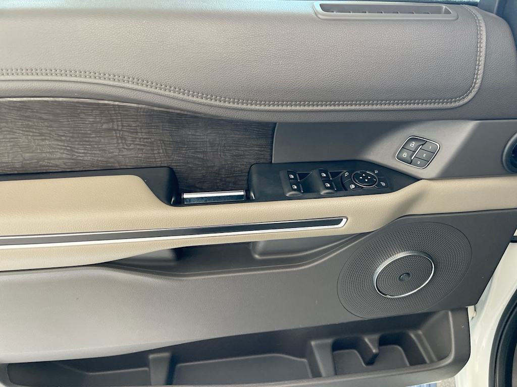 Thumbnail: 2020 Ford Expedition MAX - 21