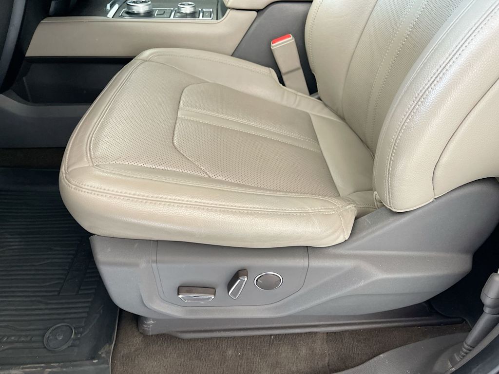Thumbnail: 2020 Ford Expedition MAX - 20