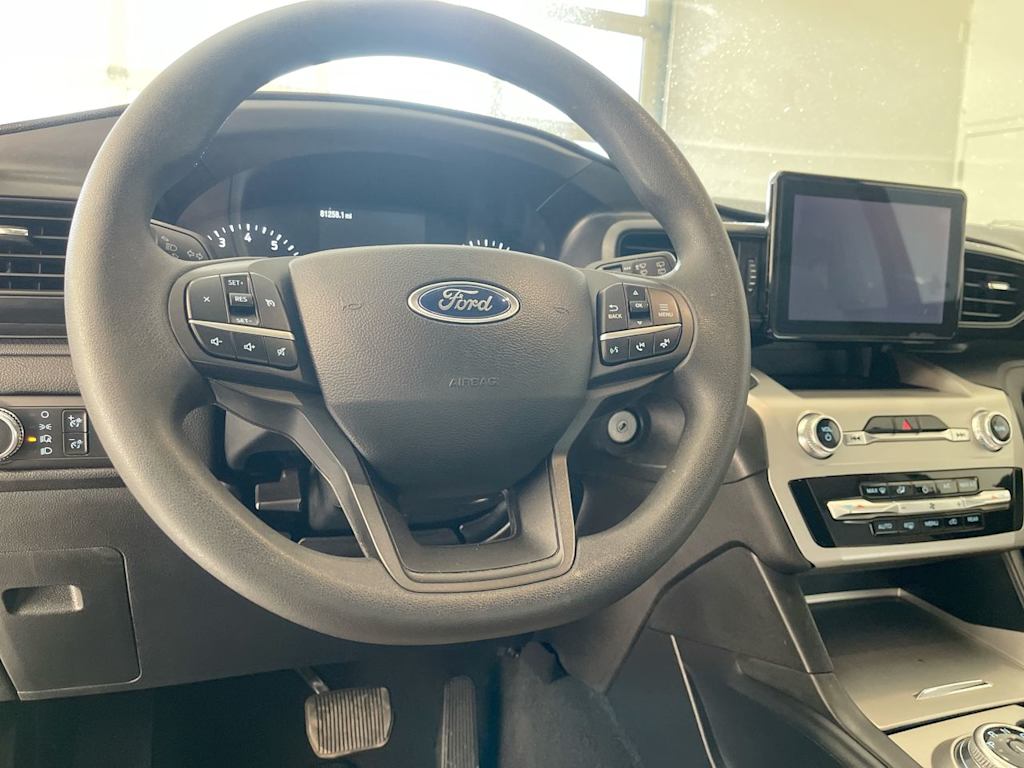 Thumbnail: 2022 Ford Explorer - 2