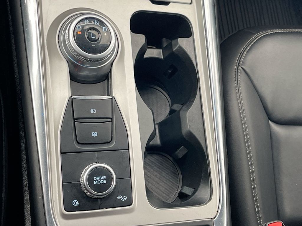 Thumbnail: 2022 Ford Explorer - 13