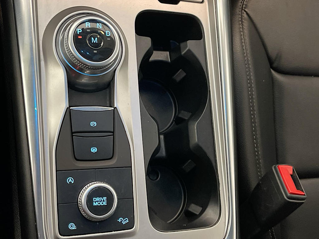 Thumbnail: 2020 Ford Explorer - 13