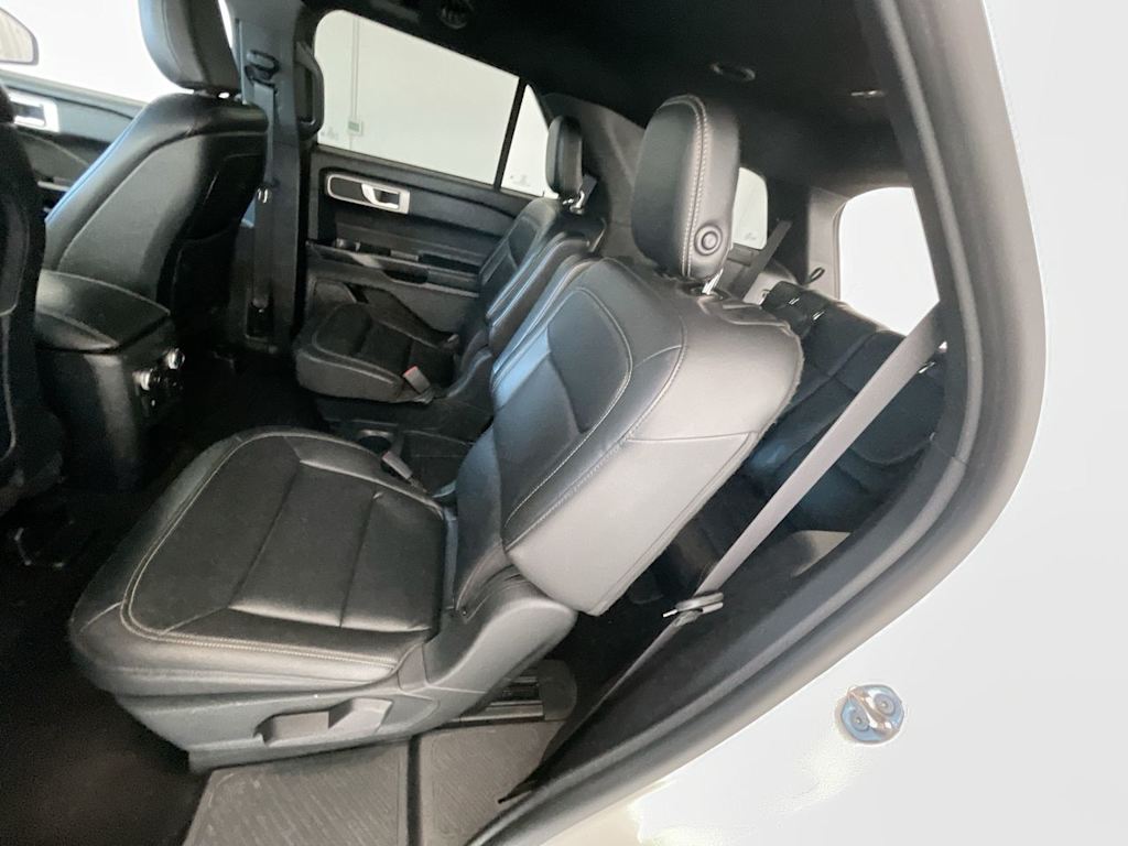Thumbnail: 2020 Ford Explorer - 11