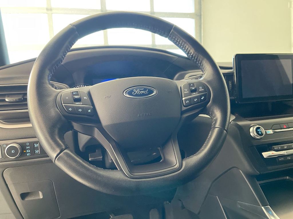 Thumbnail: 2020 Ford Explorer - 2