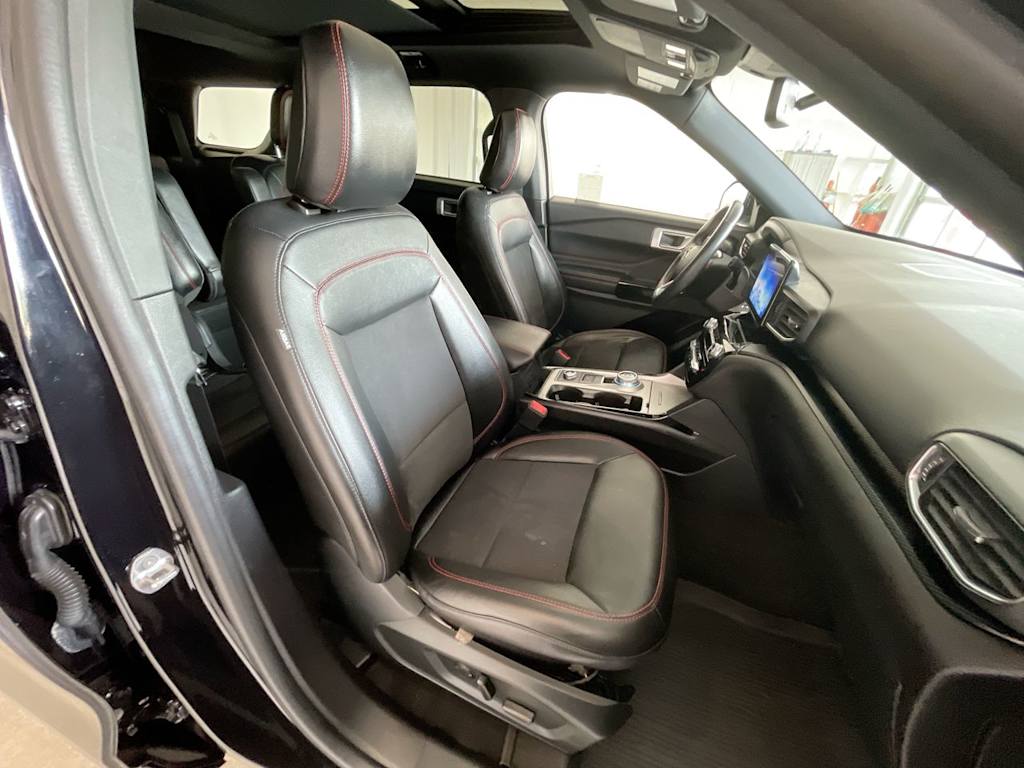 Thumbnail: 2022 Ford Explorer - 10