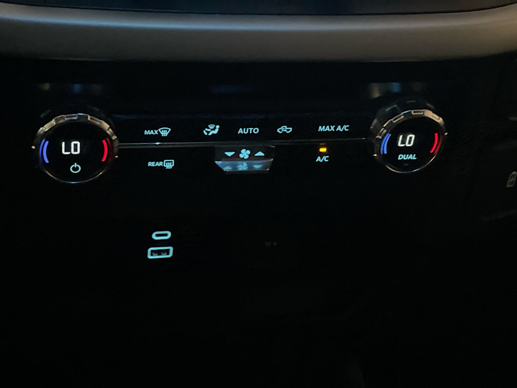 2021 Ford F-150 XLT 24