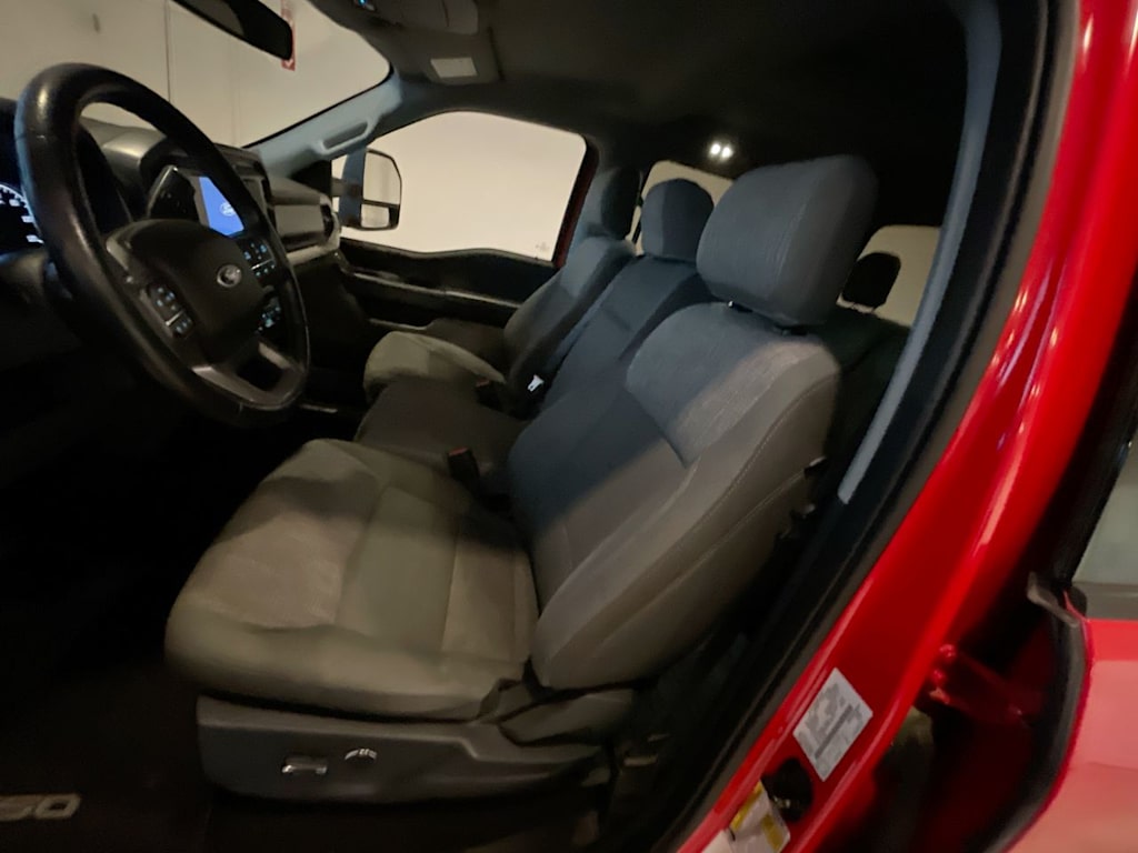 2021 Ford F-150 XLT 8