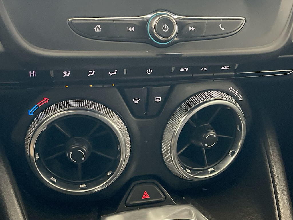 Thumbnail: 2016 Chevrolet Camaro - 25