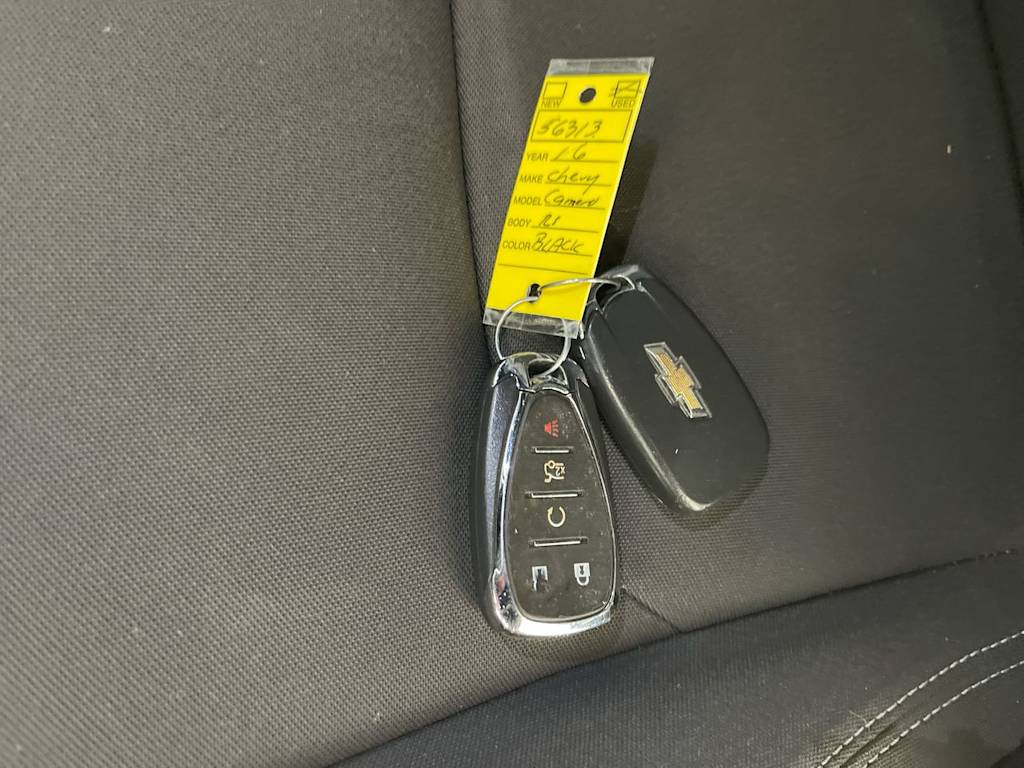 Thumbnail: 2016 Chevrolet Camaro - 16