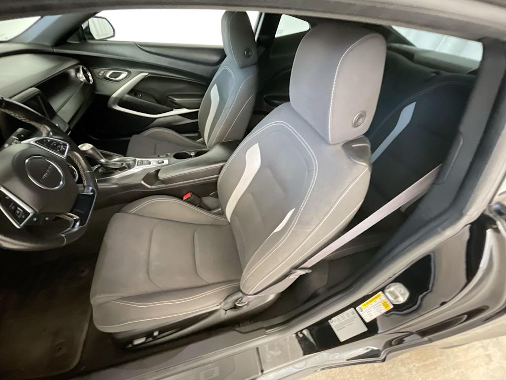 Thumbnail: 2016 Chevrolet Camaro - 9