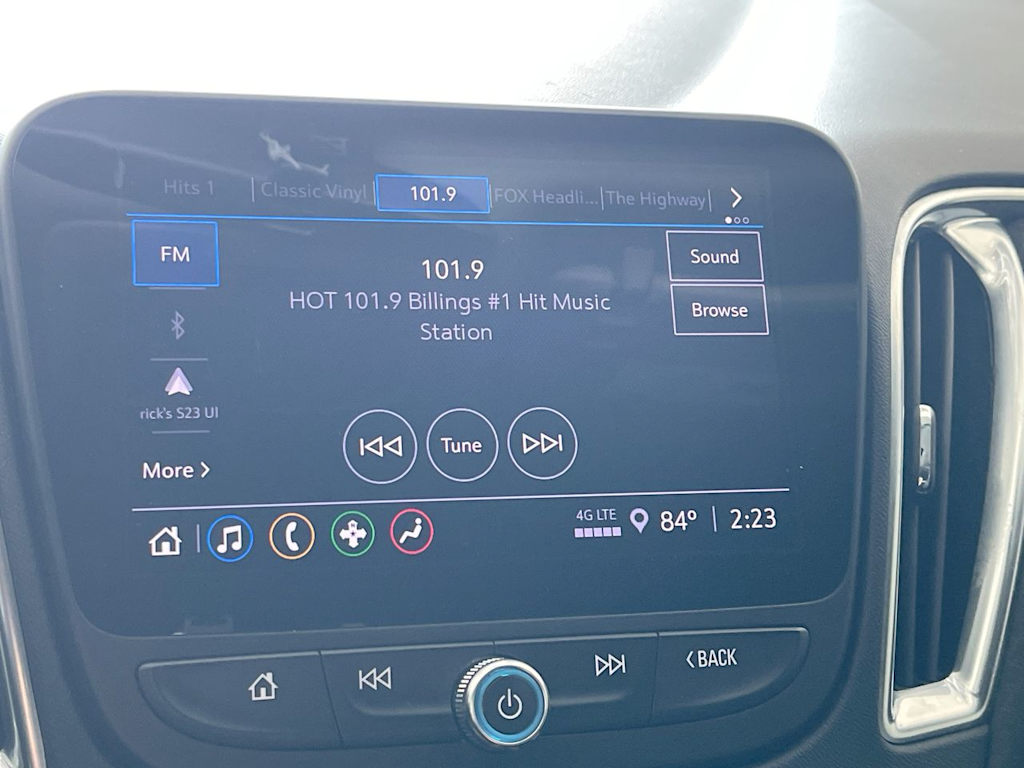 Thumbnail: 2021 Chevrolet Malibu - 10