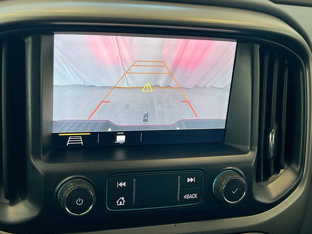 Thumbnail: 2021 Chevrolet Colorado - 24