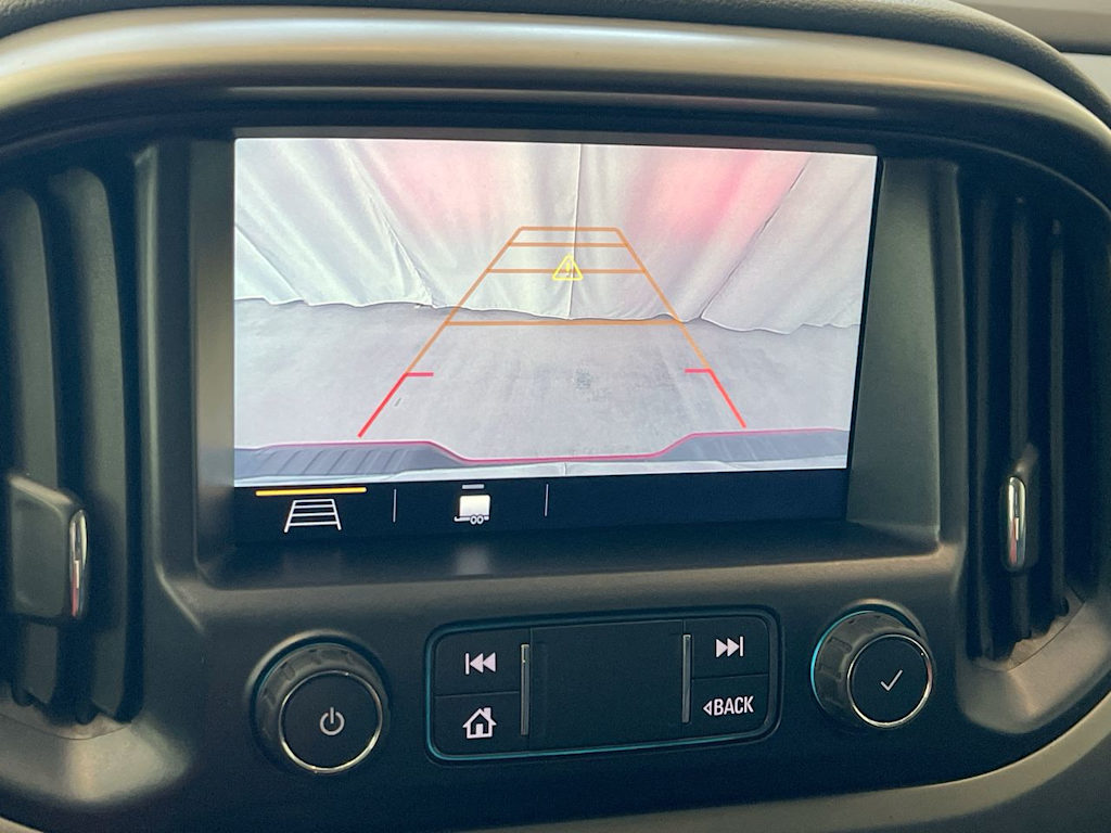 Thumbnail: 2019 Chevrolet Colorado - 23