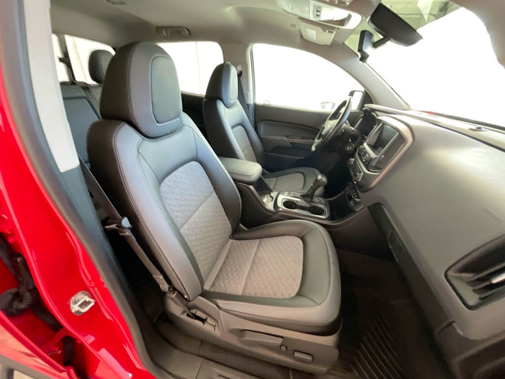 Thumbnail: 2019 Chevrolet Colorado - 26