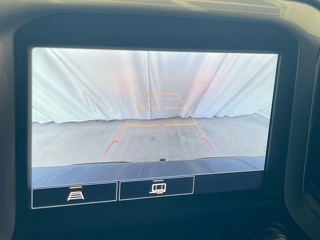 Thumbnail: 2021 Chevrolet Silverado 1500 - 24