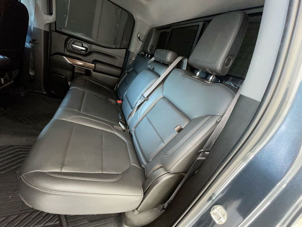 Thumbnail: 2021 Chevrolet Silverado 1500 - 11