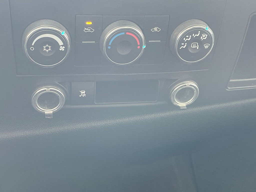 Thumbnail: 2010 Chevrolet Silverado 1500 - 23