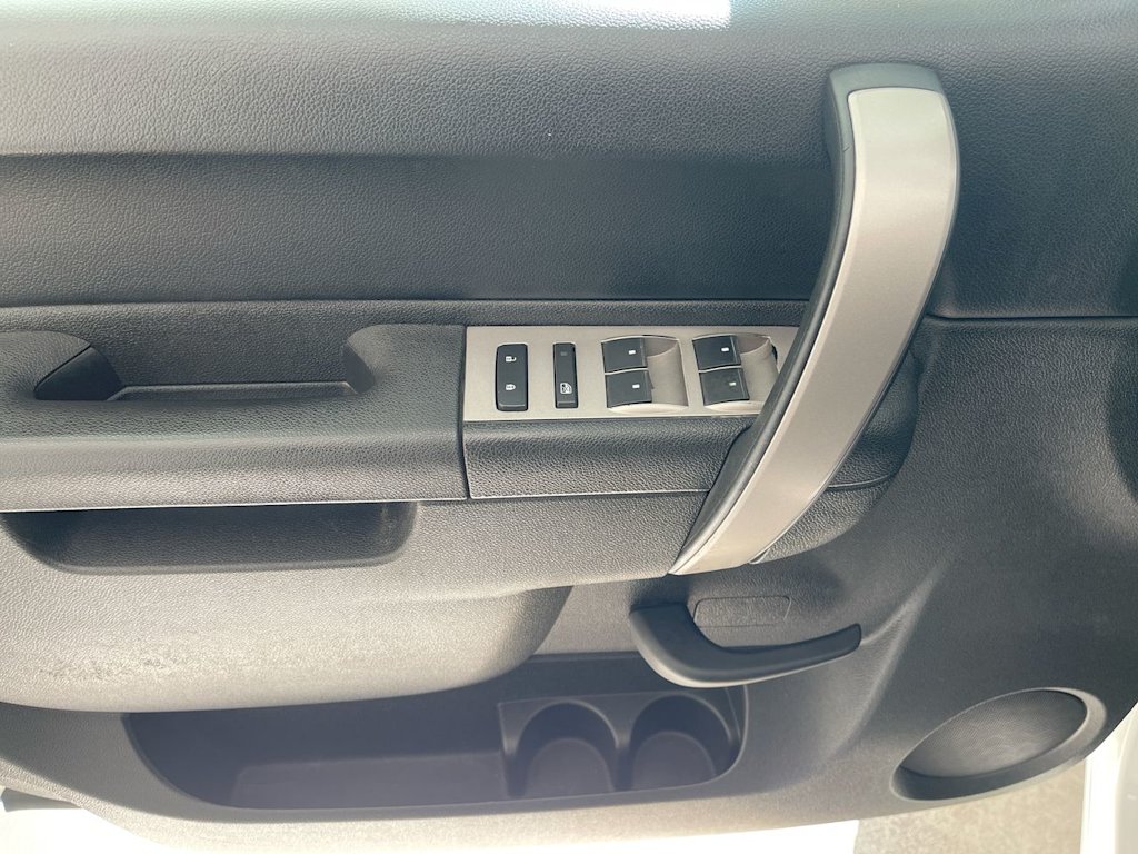 Thumbnail: 2010 Chevrolet Silverado 1500 - 22