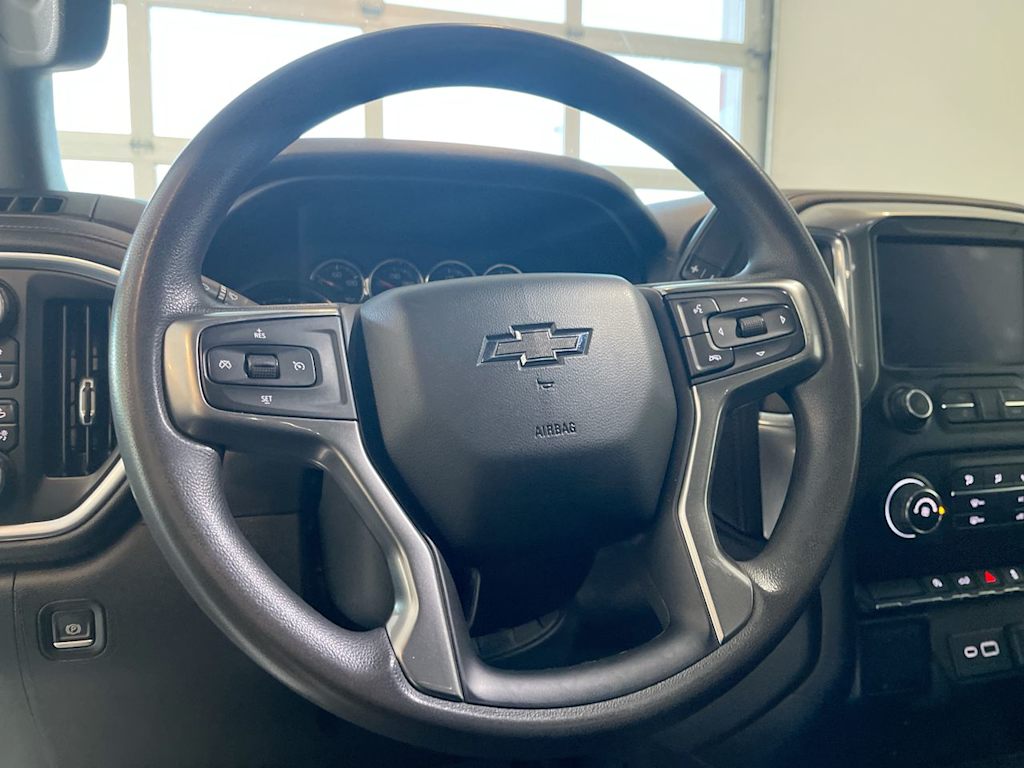 Thumbnail: 2020 Chevrolet Silverado 1500 - 2