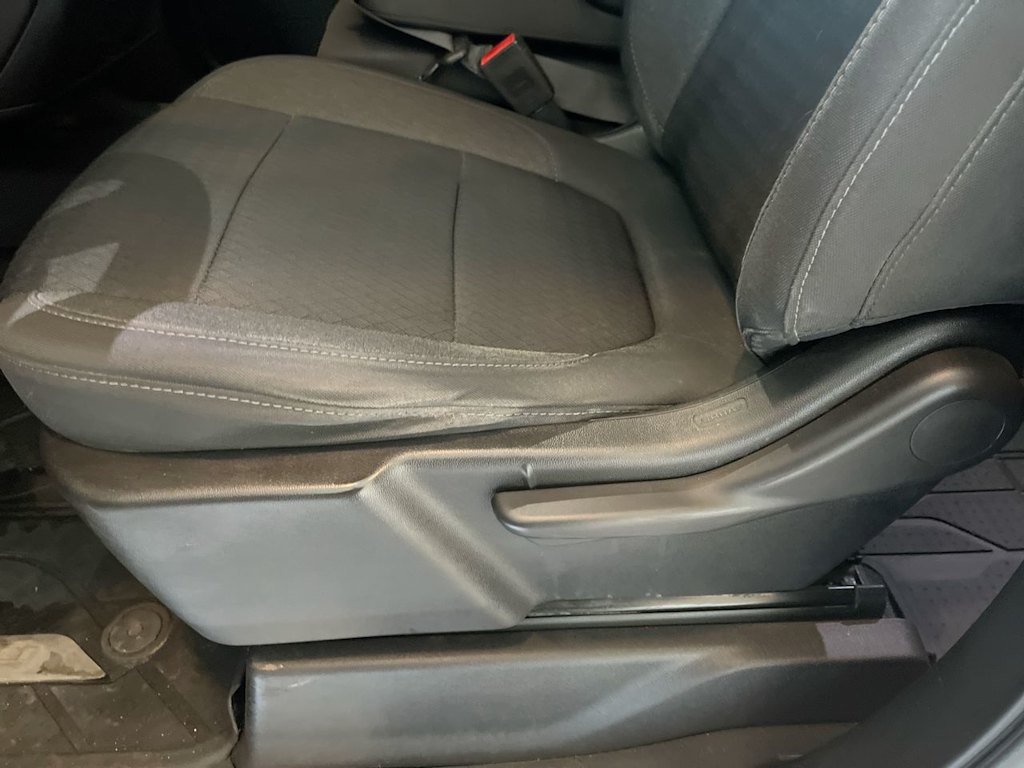 Thumbnail: 2020 Chevrolet Silverado 1500 - 23