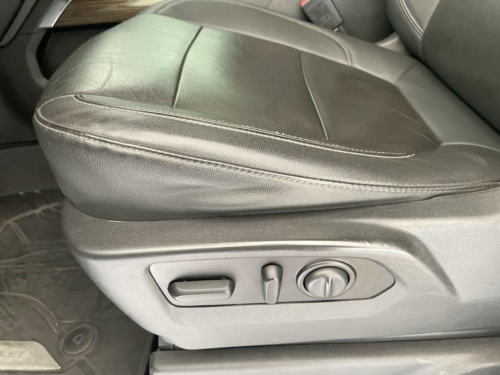 Thumbnail: 2021 Chevrolet Silverado 1500 - 21