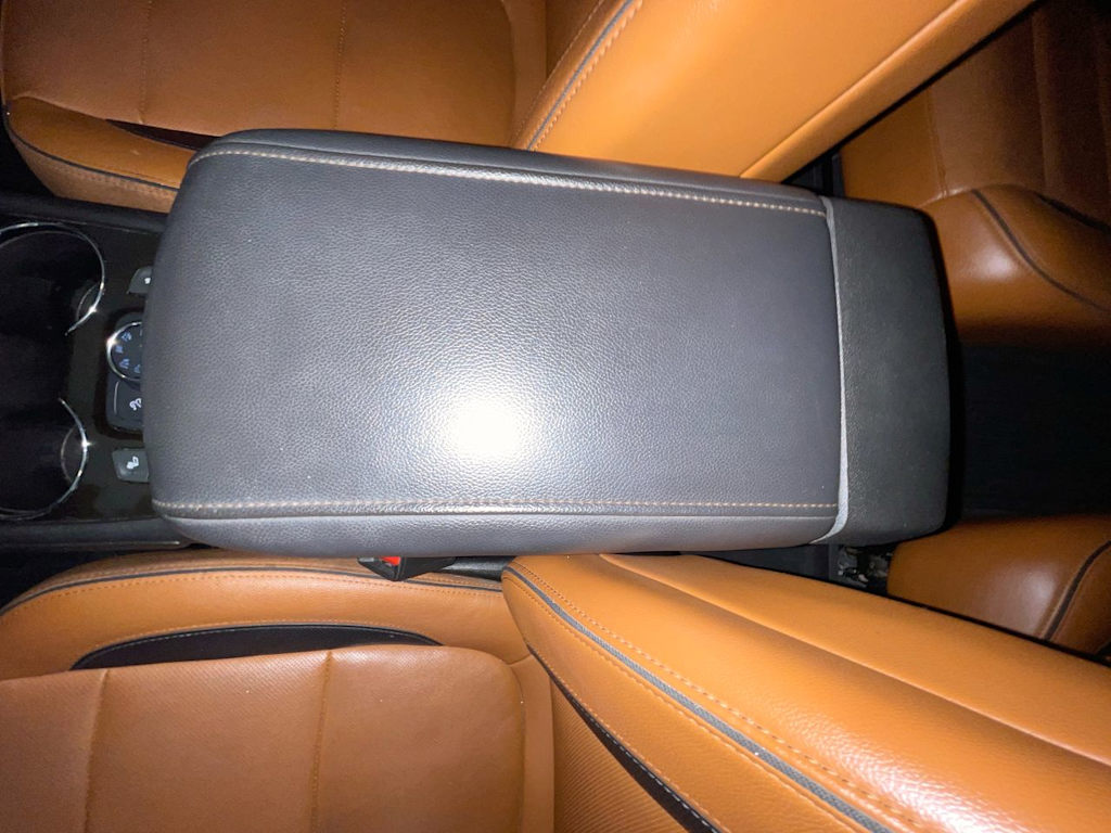 Thumbnail: 2020 GMC Acadia - 26