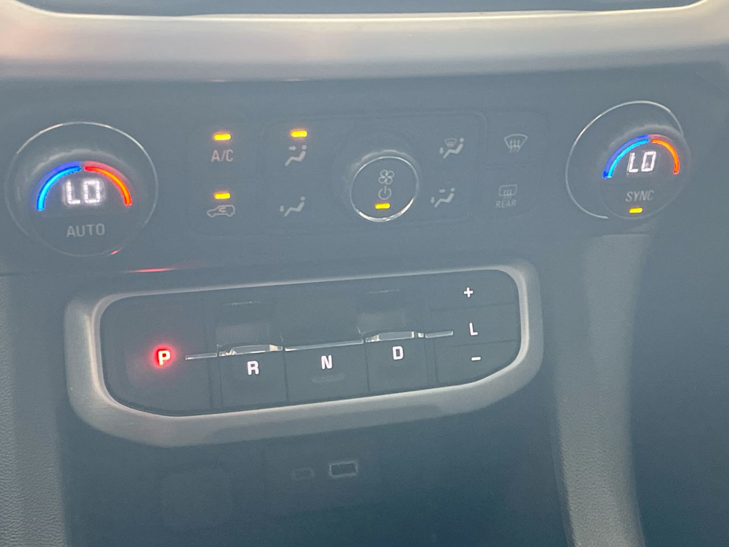 Thumbnail: 2021 GMC Acadia - 25