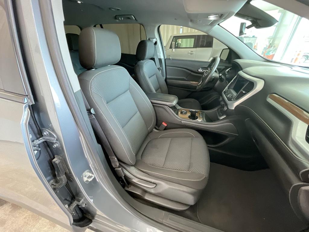 Thumbnail: 2021 GMC Acadia - 11