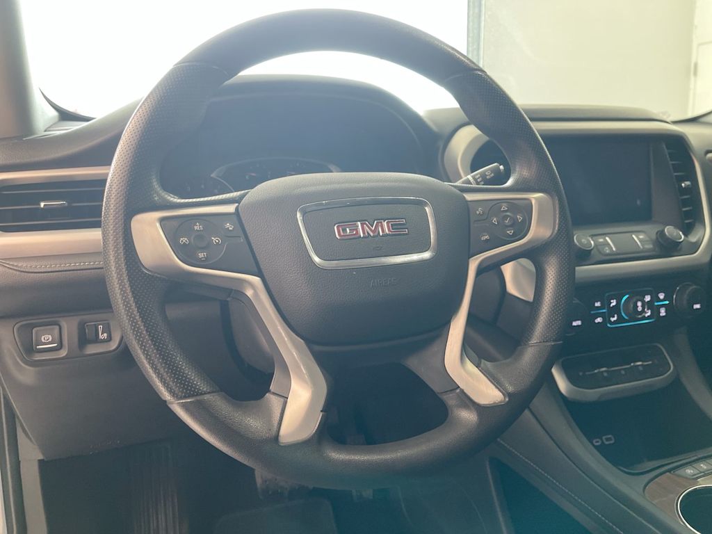 Thumbnail: 2021 GMC Acadia - 2