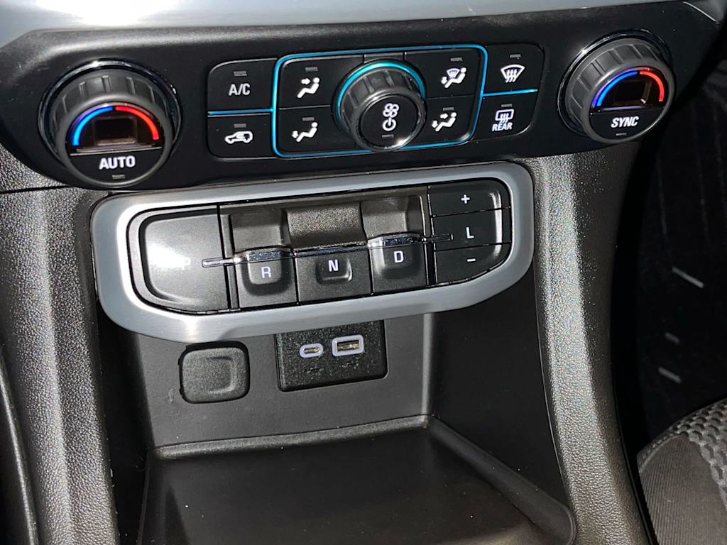 Thumbnail: 2021 GMC Acadia - 25